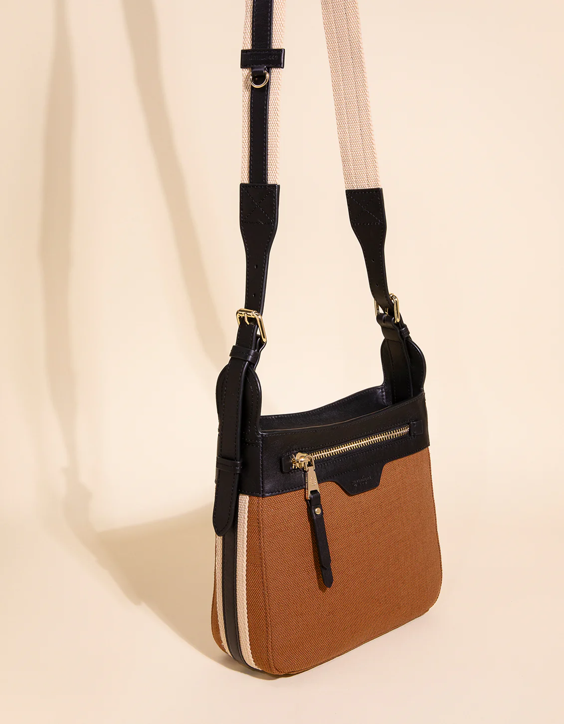 Handbags & Wallets On Sale